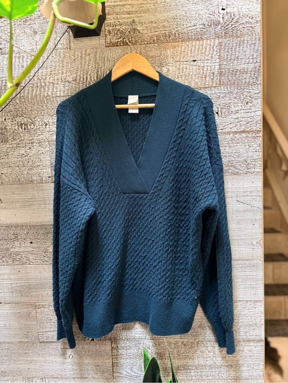Lole | Cozy V-Neck Merino-Wool-Blend Pullover Sweater - Women's L, Dark Teal